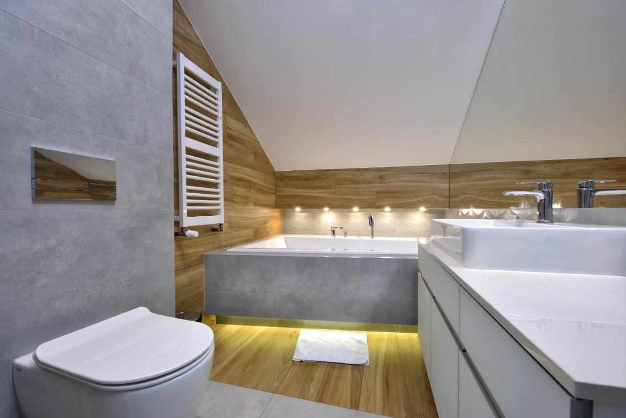 Hotel Agat Piotrków Trybunalski Exteriör bild