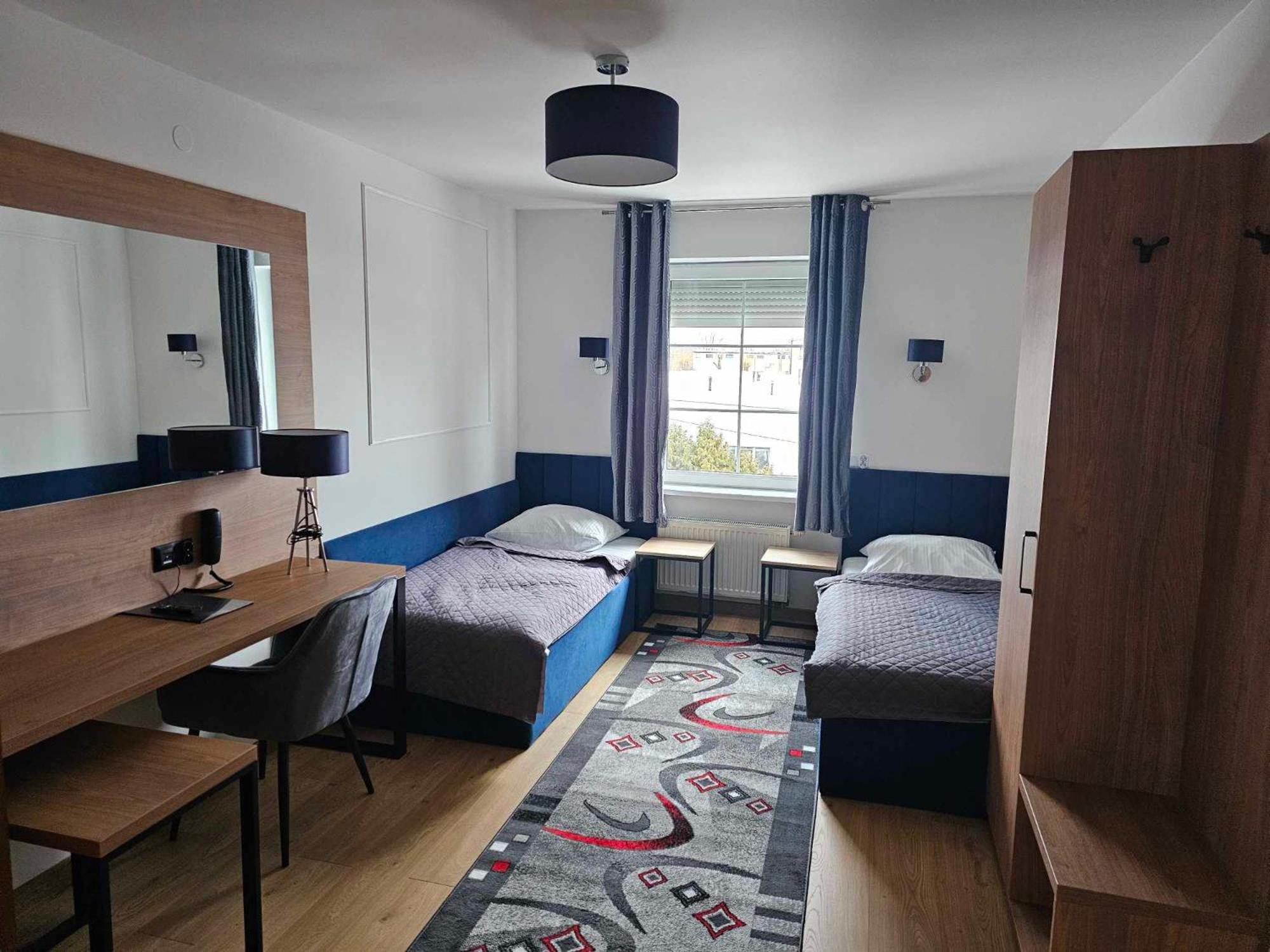 Hotel Agat Piotrków Trybunalski Exteriör bild