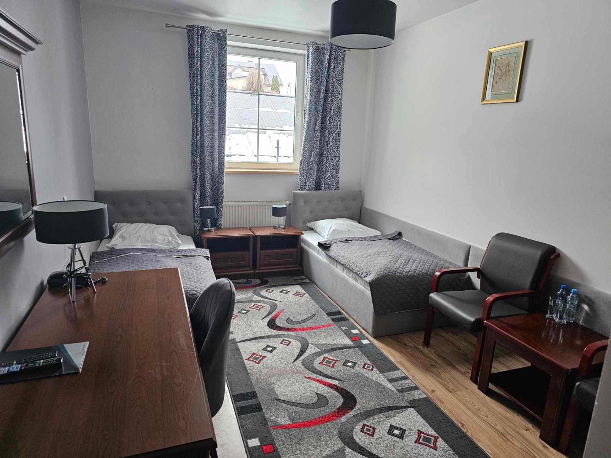 Hotel Agat Piotrków Trybunalski Exteriör bild